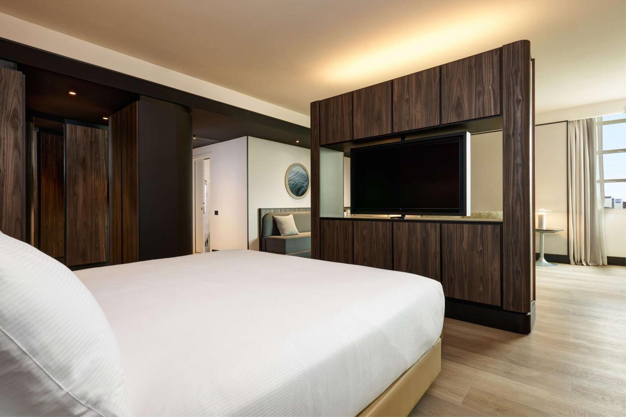 Hilton Rome Airport Hotel Fiumicino Exterior photo